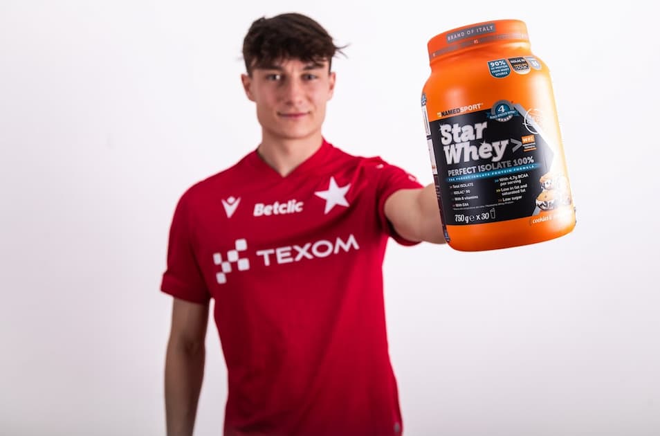 Białko przed czy po treningu - czyli jak stosować odżywki białkowe