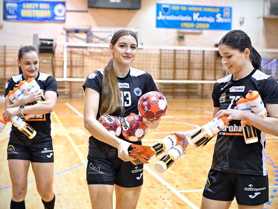 Hipotonik vs. Izotonik vs. Hipertonik. Który nawadnia najlepiej? Jak wybrać?