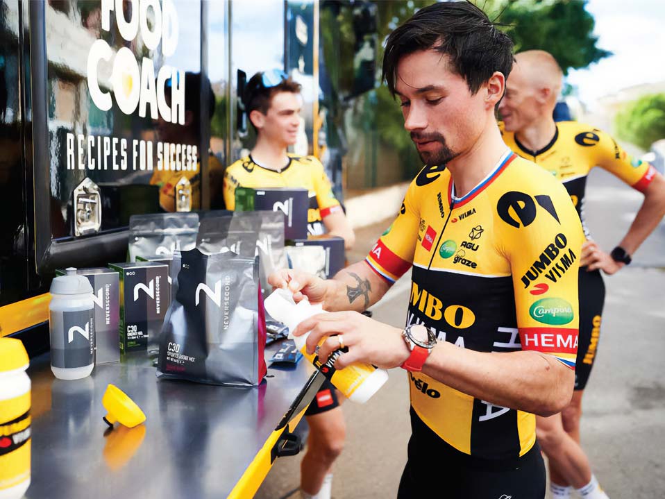 Hipotonik vs. Izotonik vs. Hipertonik. Który nawadnia najlepiej? Jak wybrać?